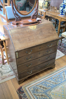 Appraisal: GEORGIAN MAHOGANY BUREAU