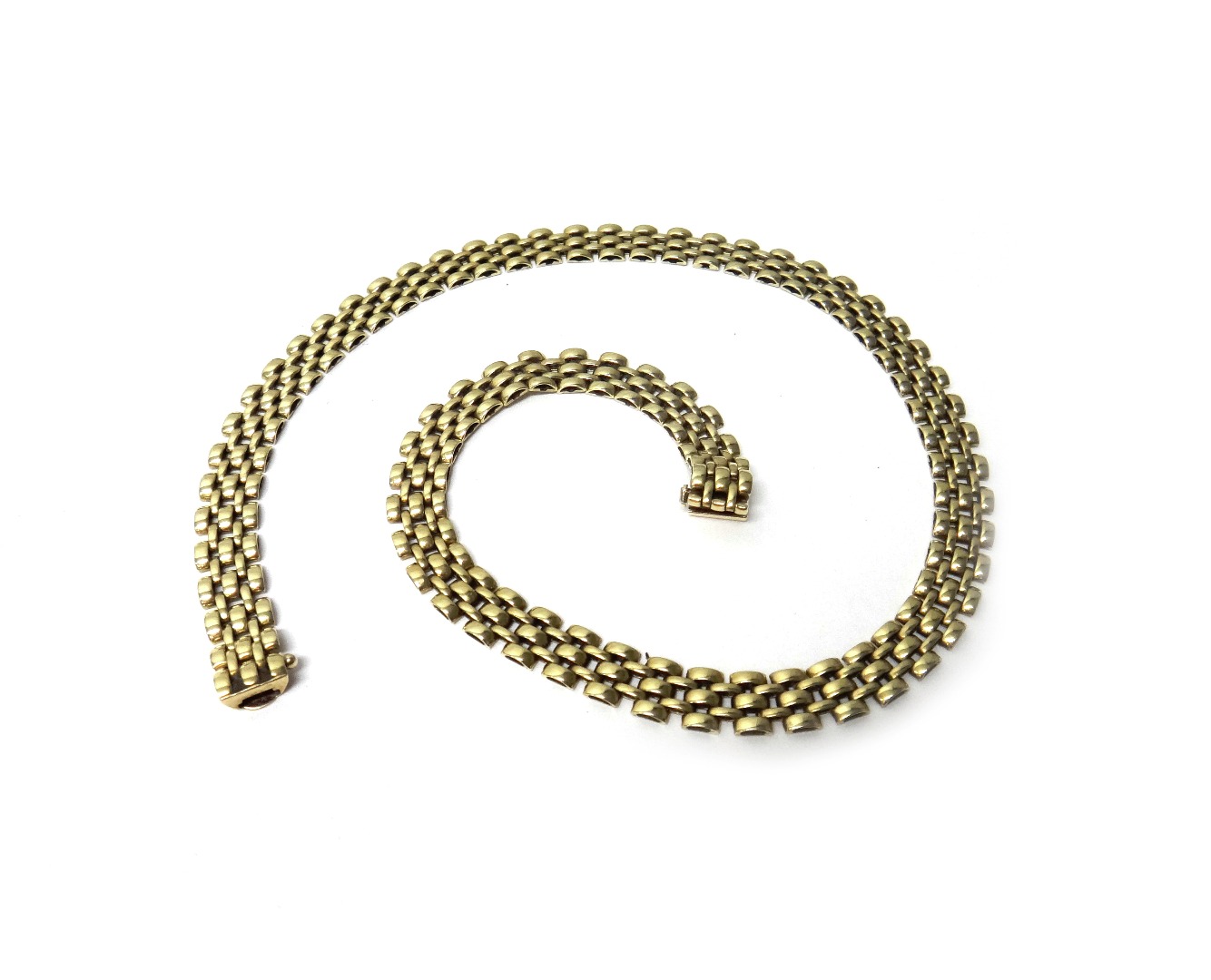 Appraisal: A ct gold multiple row oval link collar necklace on