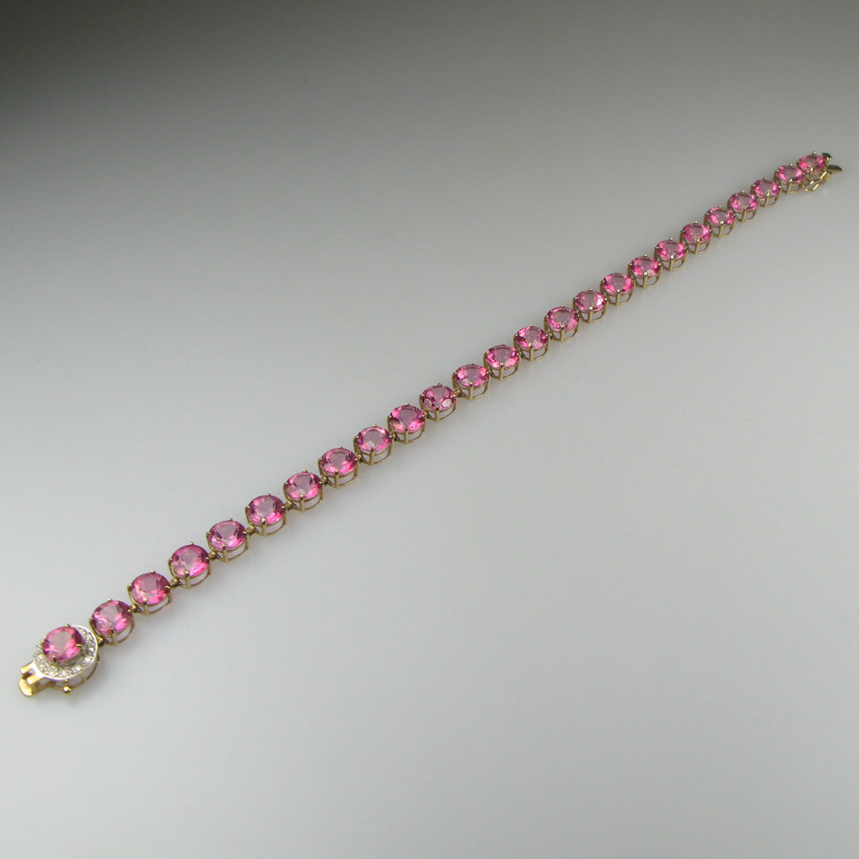 Appraisal: English k Yellow Gold Bracelet set with full cut pink