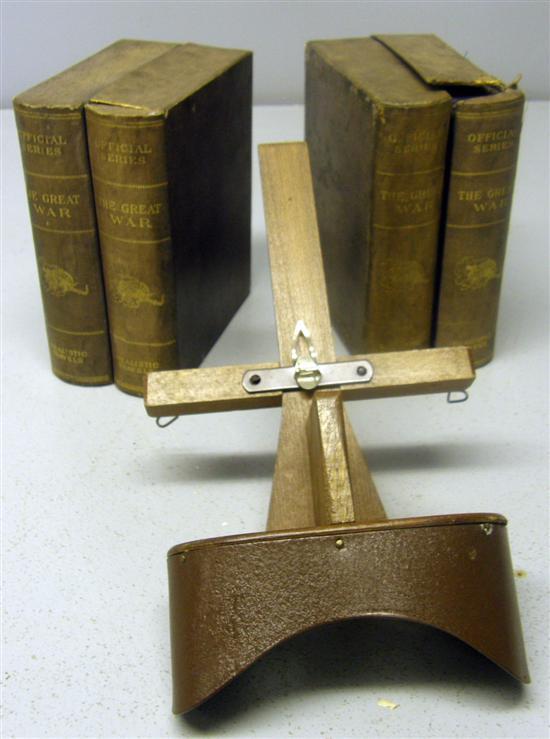 Appraisal: Stereoscopic viewer with cards with set of slide tilted the