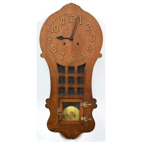 Appraisal: A Ramona oak wall clock manufactured by the Sessions Clock