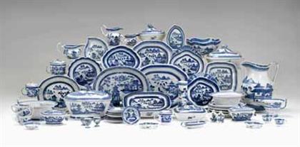 Appraisal: Large collection of Chinese export porcelain blue and white tablewares