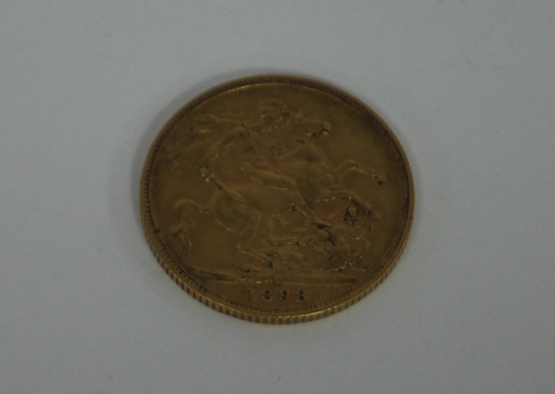 Appraisal: A Queen Victoria gold sovereign minted Melbourne