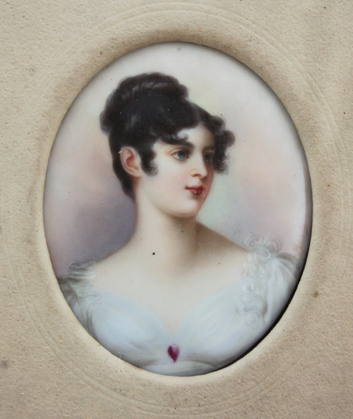 Appraisal: MINIATURE PORTRAIT PAINTING ON PORCELAIN SIGNED MUNDE Oval measures ''