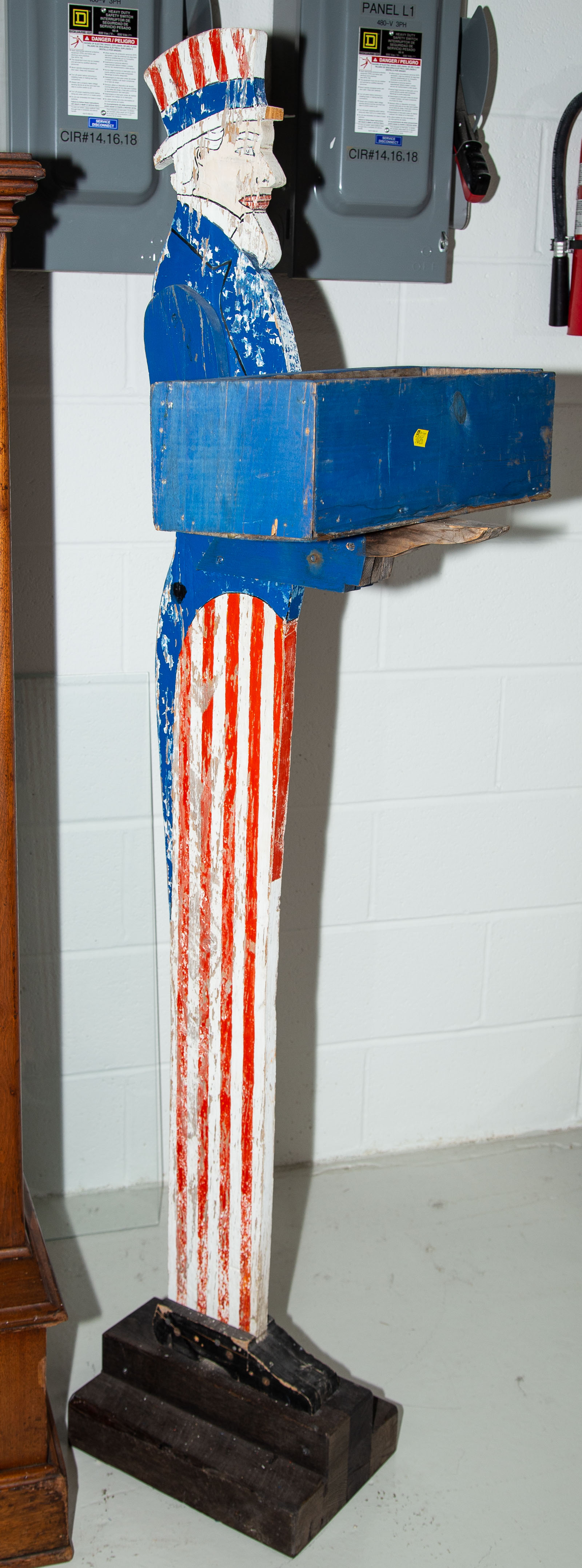 Appraisal: PAINTED WOOD UNCLE SAM rd quarter th century holding an