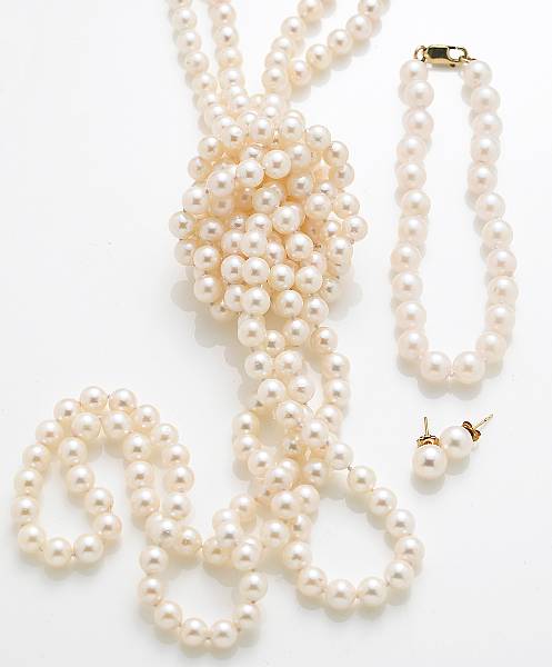 Appraisal: A set of cultured pearl and k gold jewelry comprising