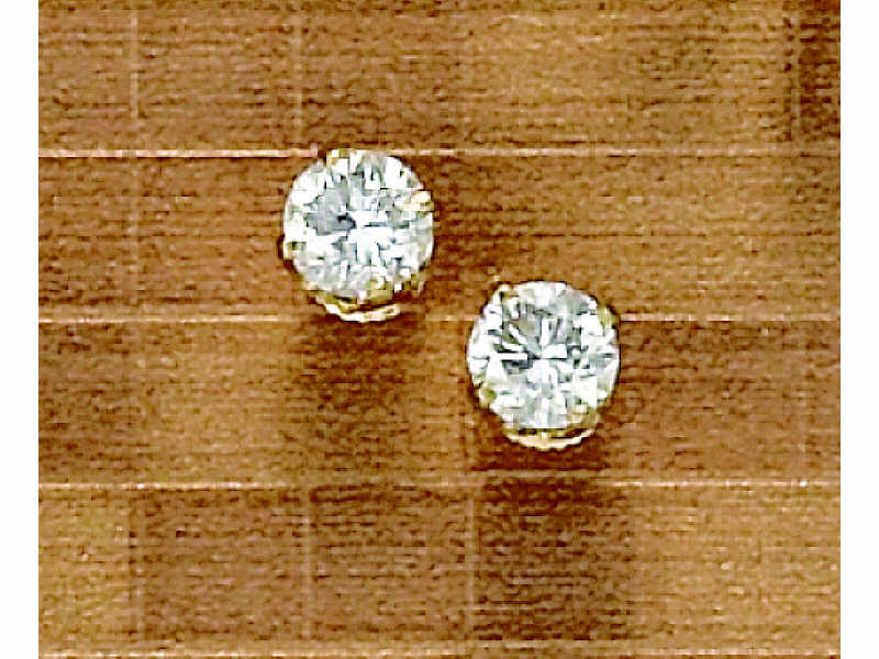 Appraisal: DIAMOND EARRINGS k yellow gold pierced earrings with screw backs