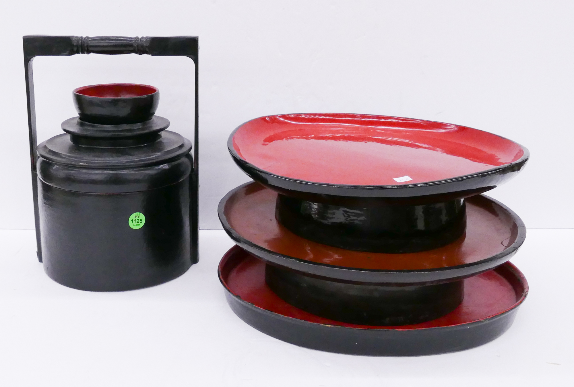 Appraisal: pc Meiji Japanese Lacquered Tableware- largest ''