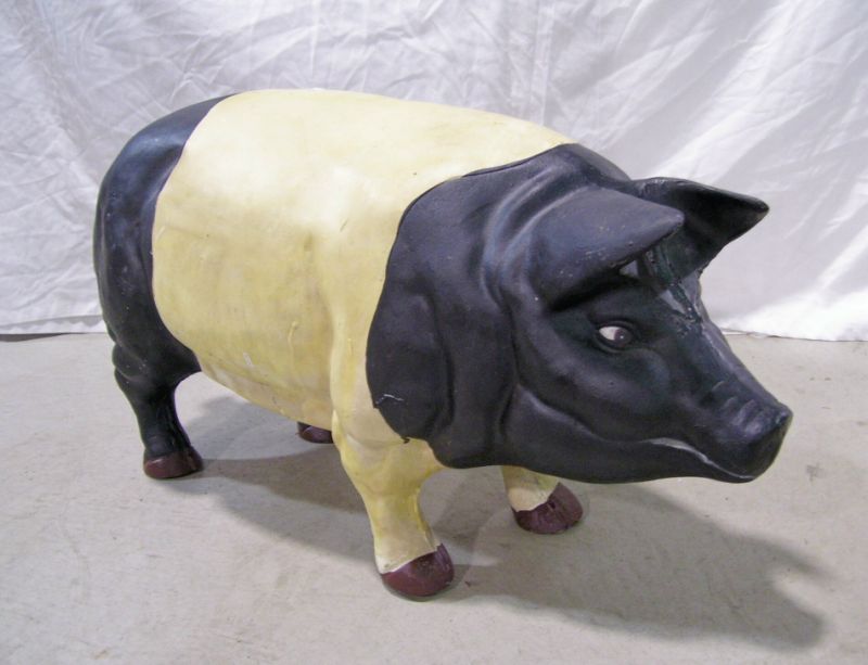 Appraisal: Cast Iron Pig Hollow cast iron pig with a black