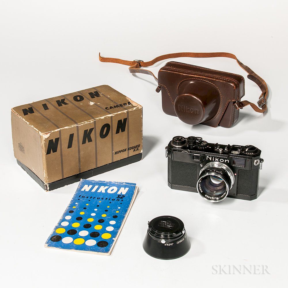 Appraisal: Nikon S Chrome Dial Rangefinder Camera Nikon S Chrome Dial