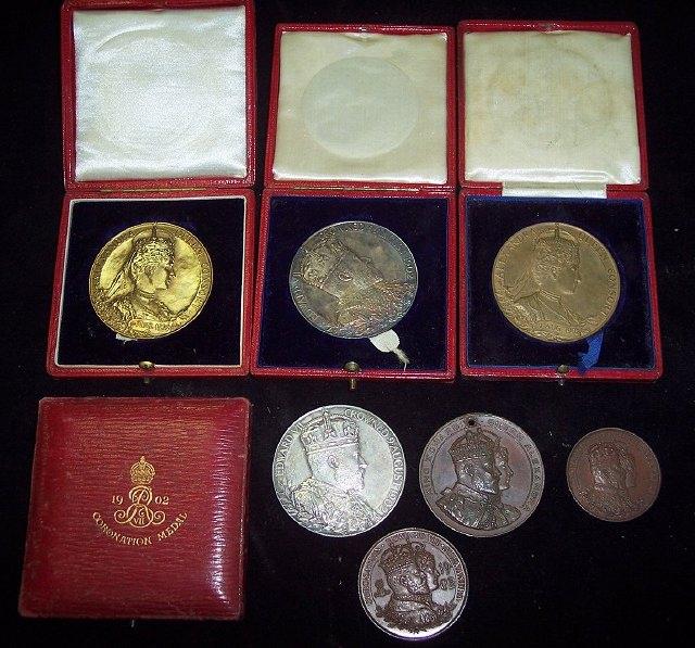 Appraisal: A collection of medallions commemorating Edward VII's Coronation and other