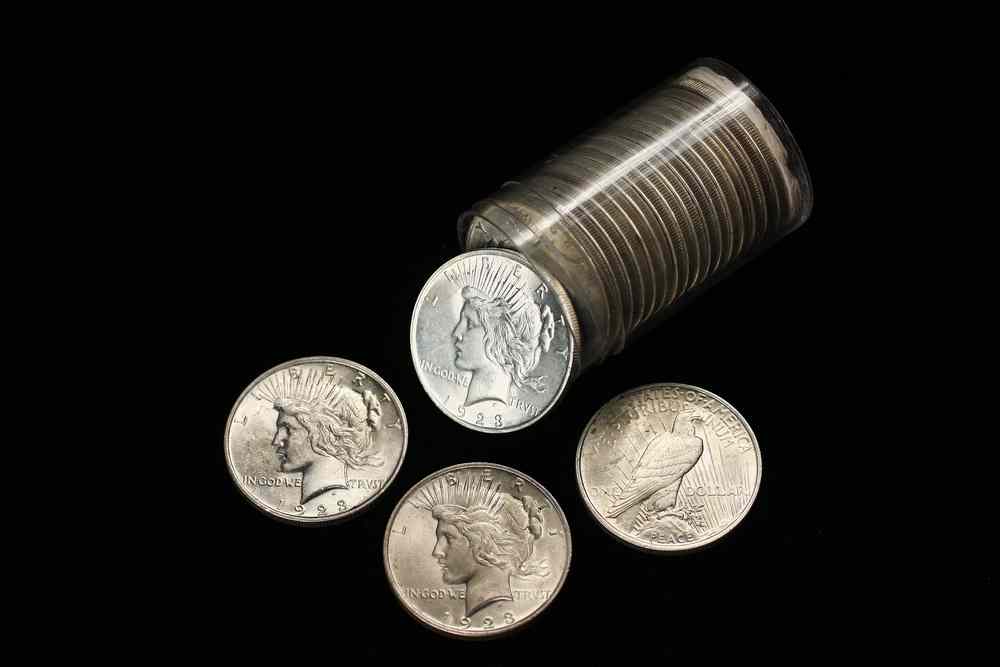 Appraisal: COINS - Roll of brilliant uncirculated silver peace dollars BU