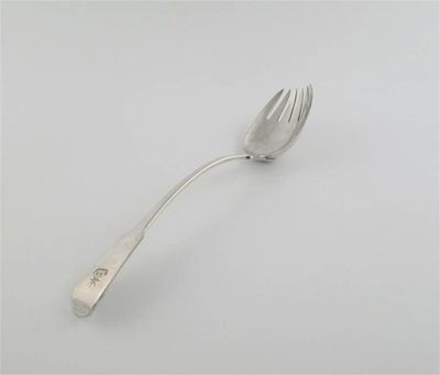 Appraisal: A George IV Fiddle pattern serving fork crested by Thomas