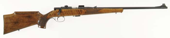 Appraisal: SAVAGE ANCHUTZ MODEL SPORTER BOLT ACTION RIFLE Cal LR SN