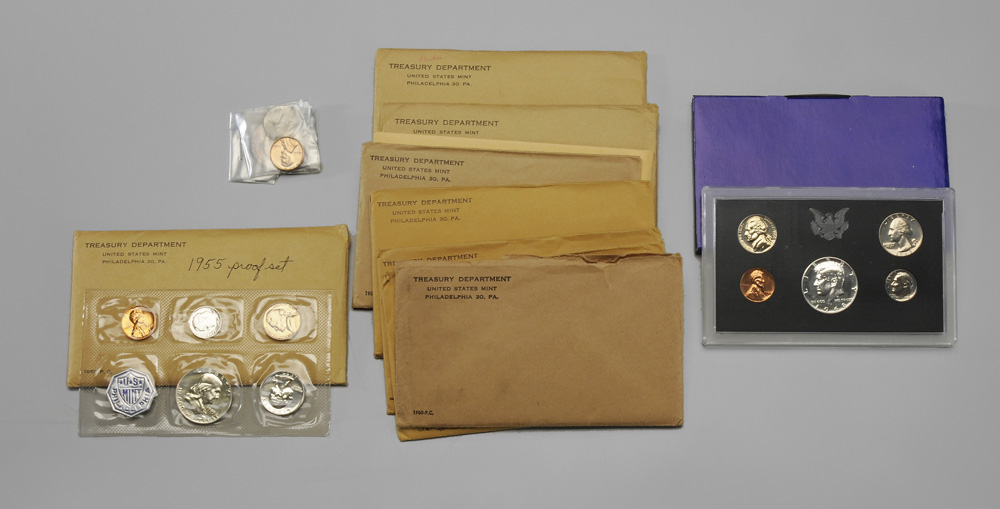 Appraisal: Seventeen U S Proof Sets and Two U S Special