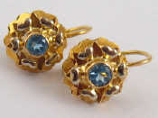 Appraisal: A pair of Continental hallmarked carat gold earrings approx mm