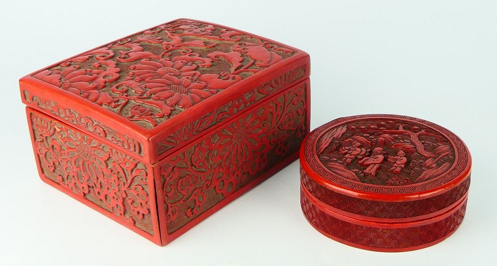 Appraisal: CHINESE CINNABAR LACQUERED COVERED BOXES A lot of Chinese cinnabar