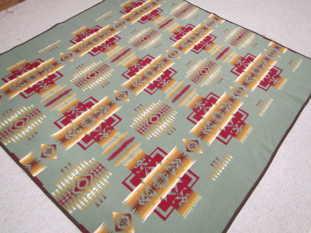 Appraisal: PENDLETON BEAVER STATE WOOL BLANKET Native American inspired geometric design