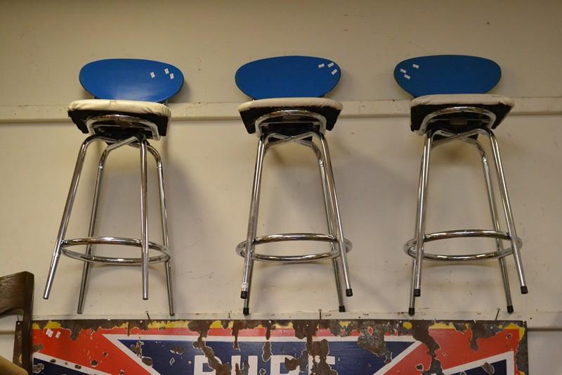 Appraisal: THREE 'S CHROME AND VINYL BAR STOOLS THREE 'S CHROME