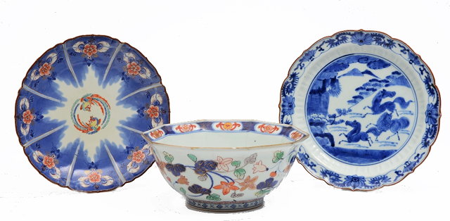 Appraisal: Two Japanese kakiemon dishes and a Japanese Imari bowl th