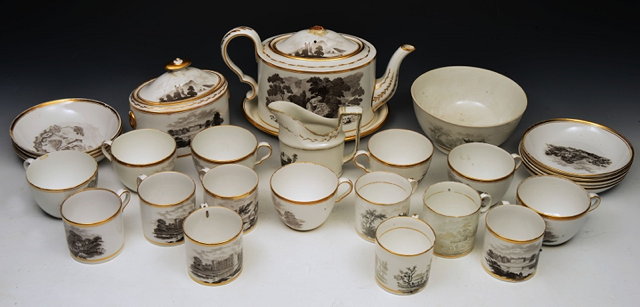 Appraisal: A PART SET OF EARLY TH CENTURY PORCELAIN TEA AND