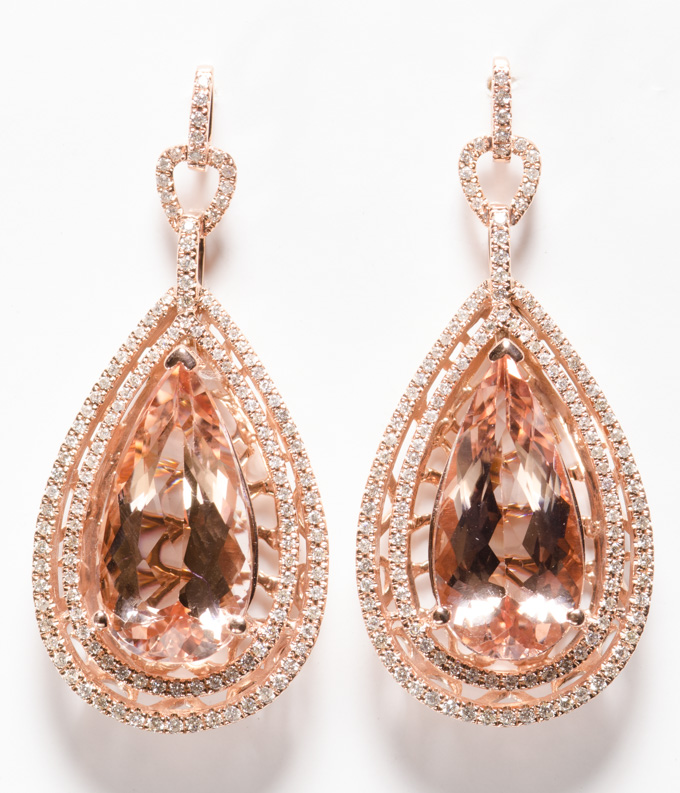 Appraisal: A PAIR OF PINK MORGANITE DIAMOND AND FOURTEEN KARAT GOLD