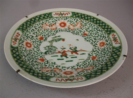 Appraisal: Chinese famille verte charger early mid th century with a