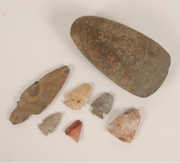 Appraisal: Lot of flint points and a celt from IN Native