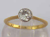 Appraisal: A yellow metal tests carat gold diamond solitaire ring the