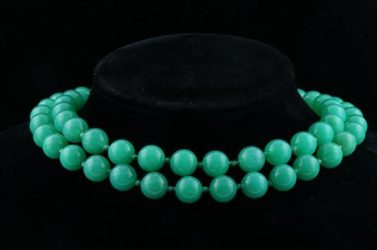 Appraisal: CHINESE APPLE GREEN CHRYSOPRASE BEAD NECKLACE K yellow gold clasp