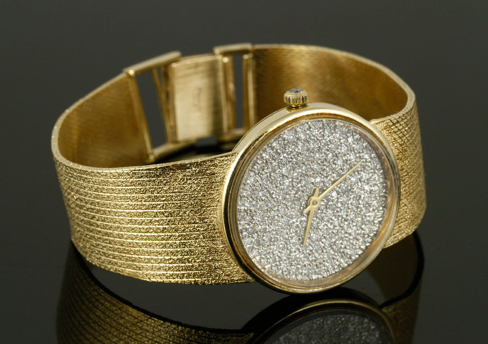 Appraisal: - Mans K Gold and Diamond Wristwatch Morvant Mans wristwatch