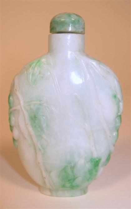 Appraisal: Chinese mottled jadeite snuff bottle th centruy