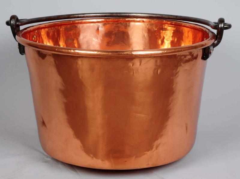 Appraisal: Large Apple Butter Copper Bucket with Handle Condition Excellent Size