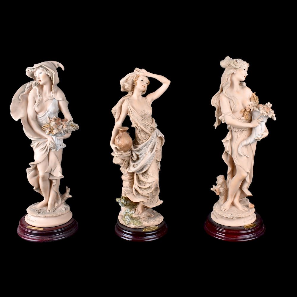 Appraisal: Three Giuseppe Armani Figurines Three Giuseppe Armani Figurines Each depicting