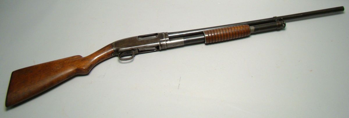 Appraisal: WINCHESTER MODEL SLIDE-ACTION SHOTGUN ga Serial Length of barrel