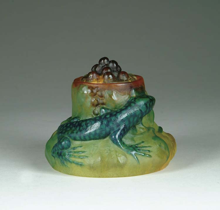 Appraisal: A WALTER PATE-DE-VERRE INKWELL Decoration consists of a green spotted