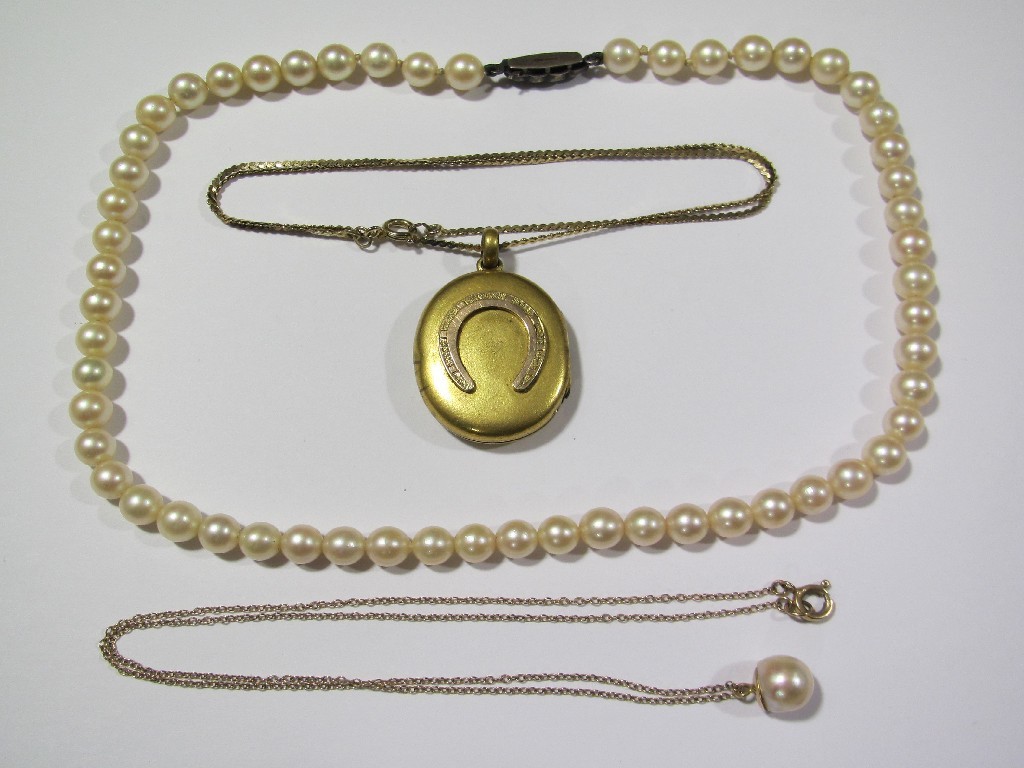 Appraisal: Lot comprising a string of cultured pearls with silver clasp