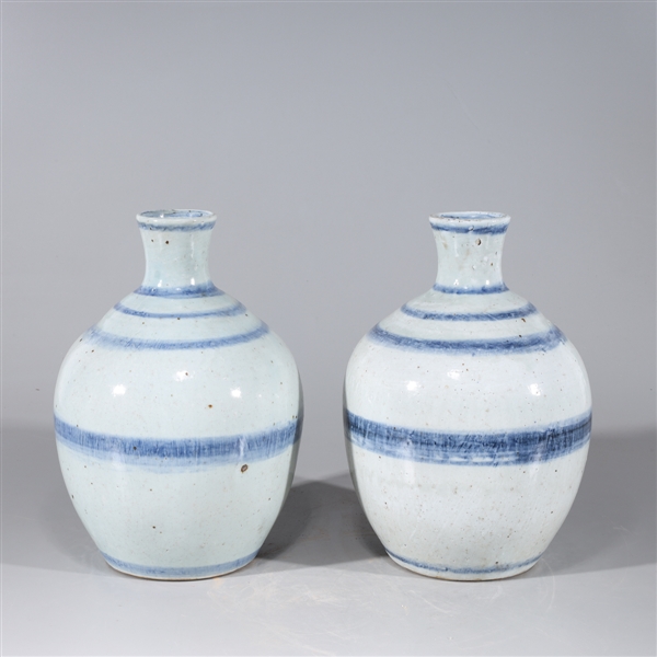 Appraisal: Two Chinese blue and white ceramic vases with concentric circles