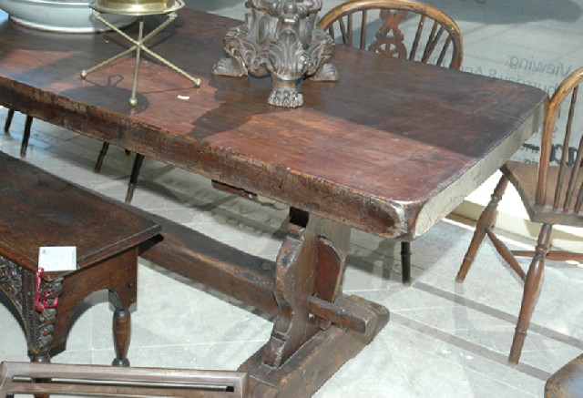 Appraisal: AN EARLY TH CENTURY FRENCH OAK MONASTRY TABLE The rectangular