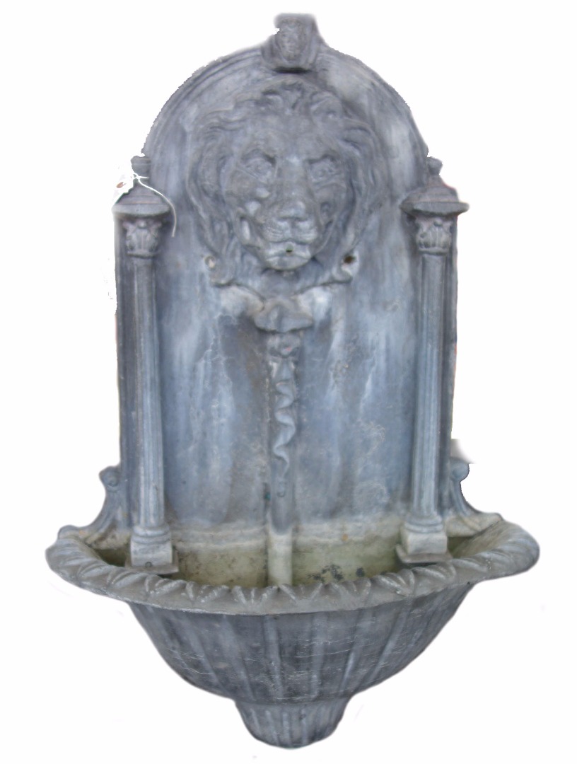 Appraisal: A modern lead water stoop the relief cast lion mask