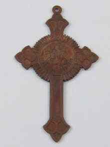 Appraisal: A Russian chaplain's cross commemorating the Crimean war