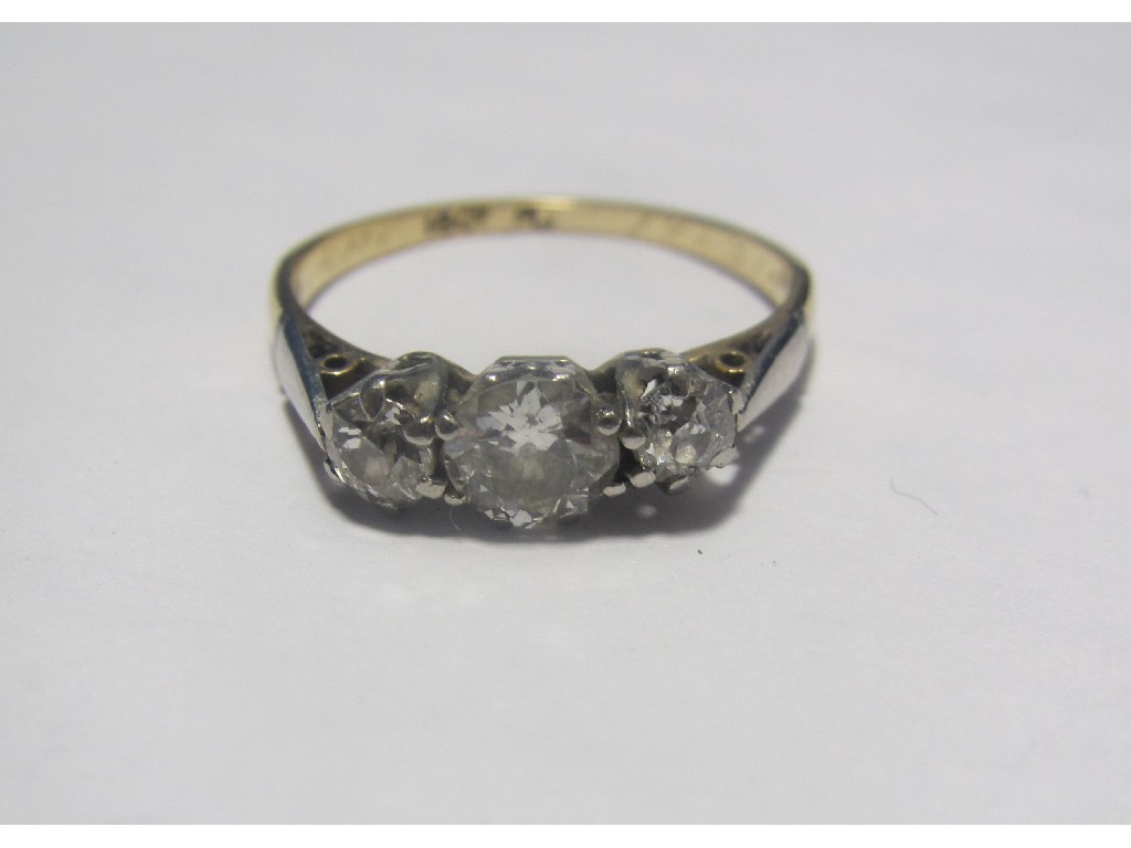 Appraisal: Eighteen carat gold and platinum diamond three stone ring with