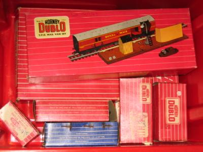 Appraisal: Hornby Dublo two rail T P O Set boxed E