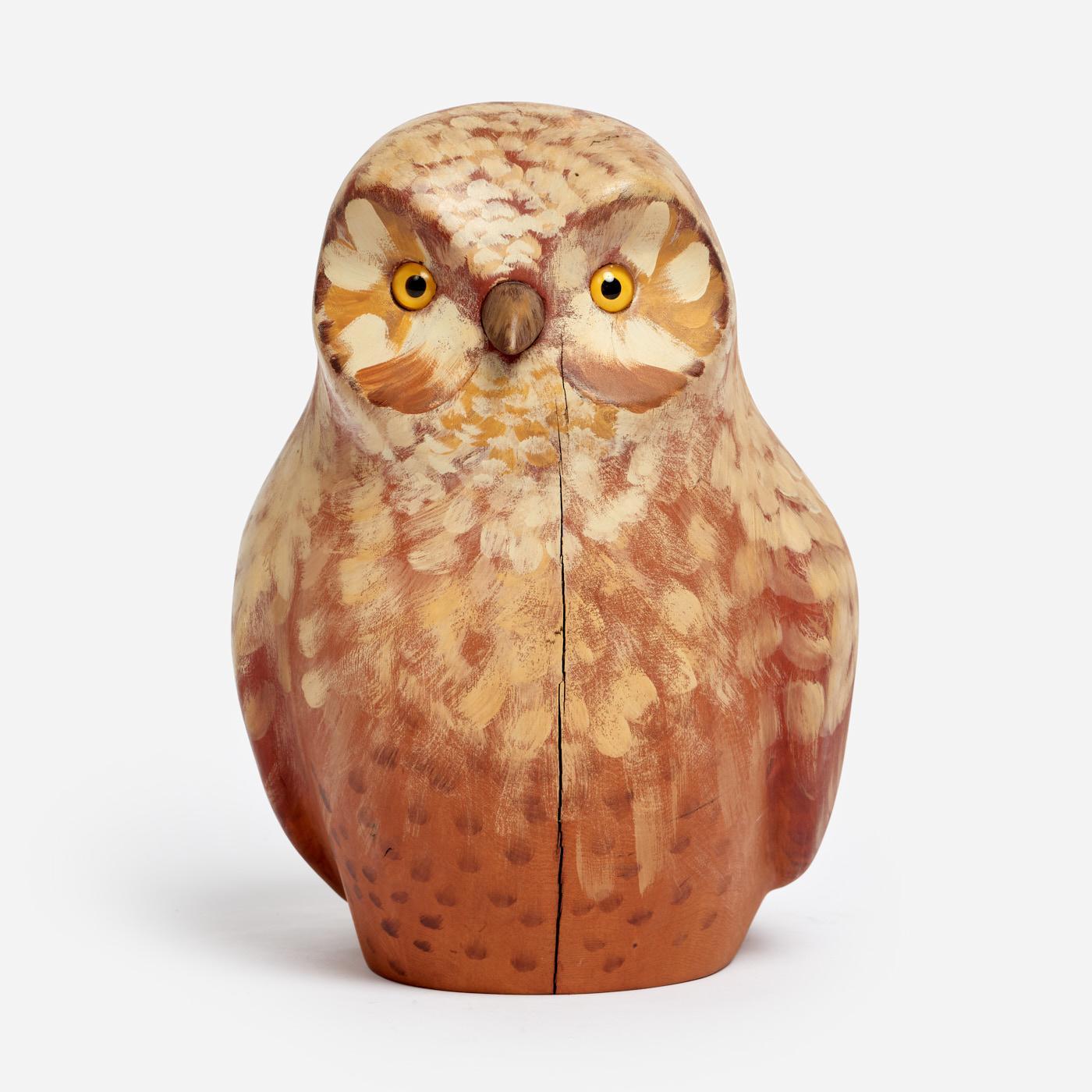 Appraisal: NANCY DENNIS BRADY OWL WOOD CARVING Dennis Nancy Brady American