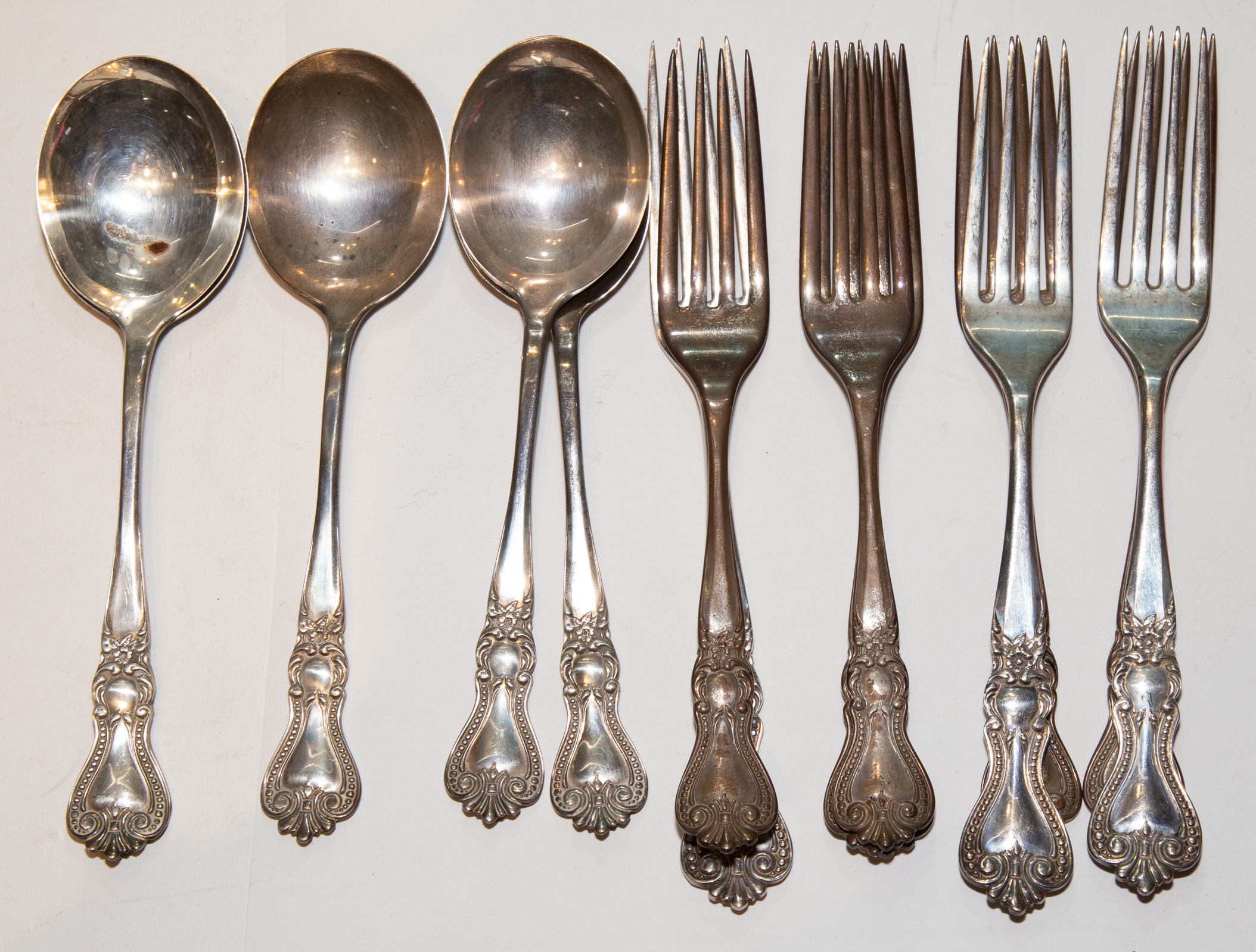 Appraisal: FESSENDEN CO STERLING NEWPORT FLATWARE Including three dinner forks six