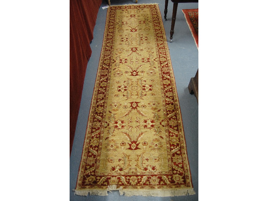 Appraisal: A handmade Ziegler style Balilye runner x cm