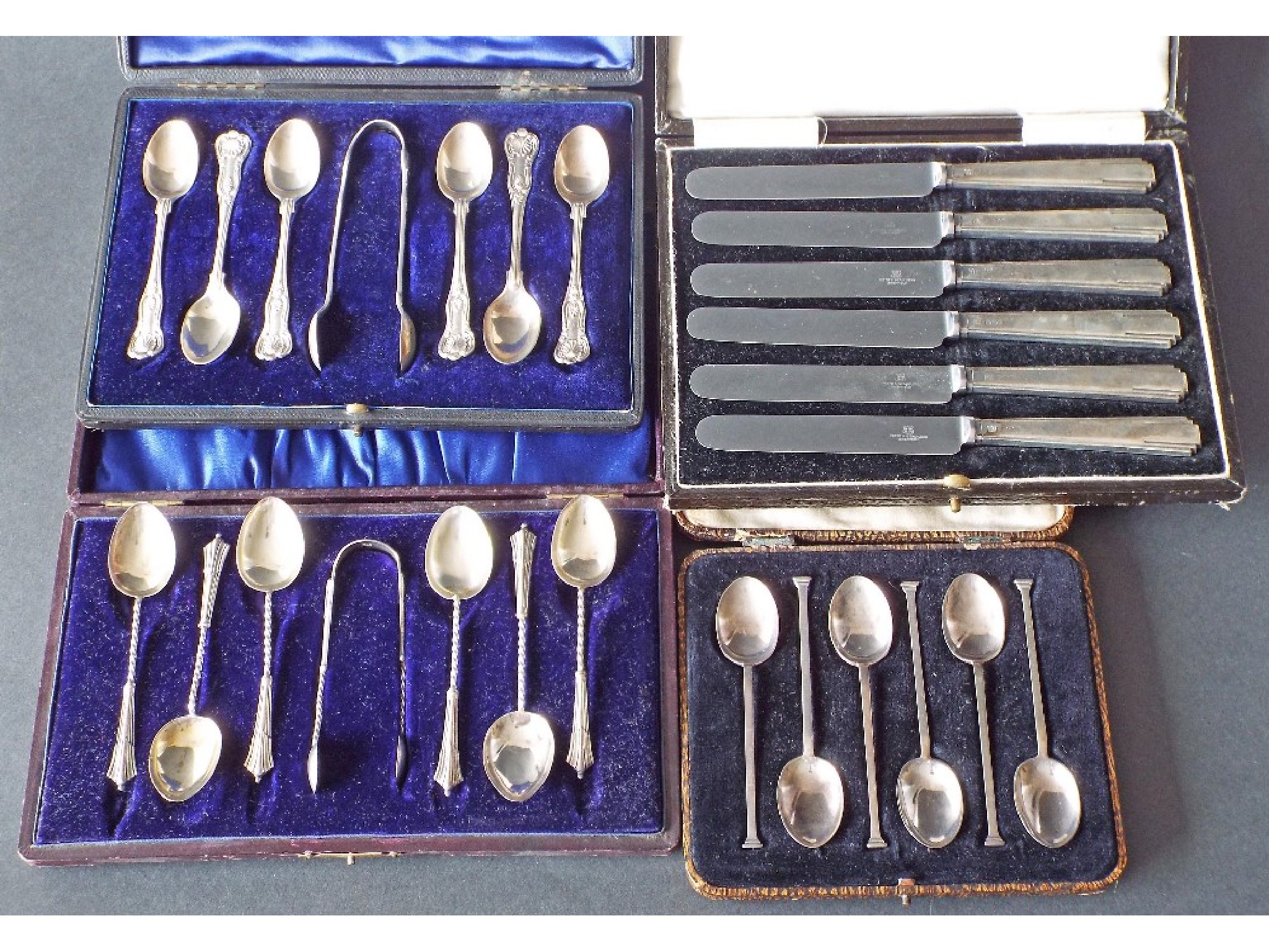 Appraisal: Cased suite of six barley twist and Albany handled teaspoons