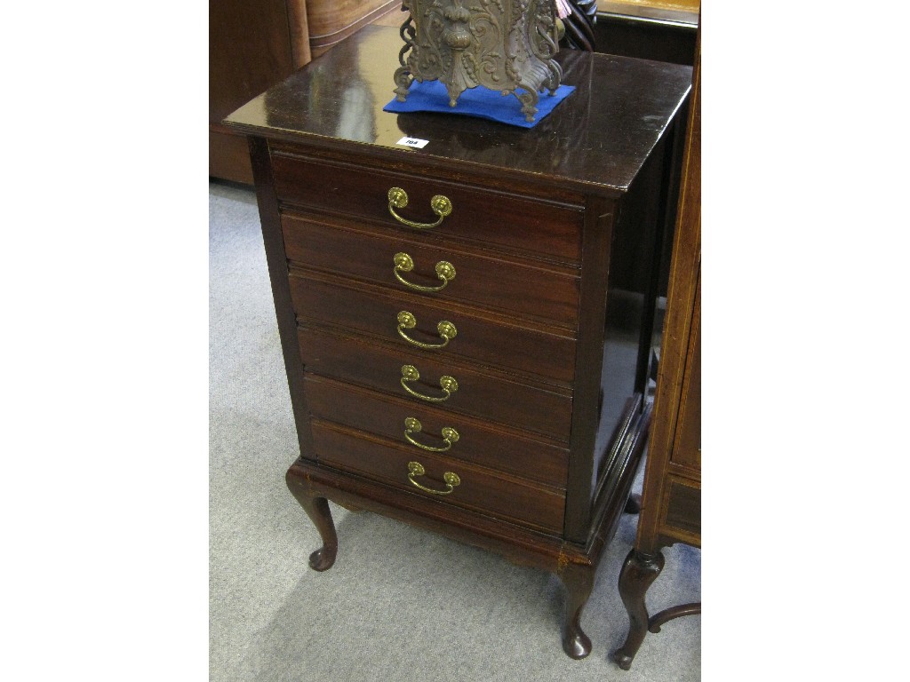 Appraisal: Mahogany six drawer music cabinet