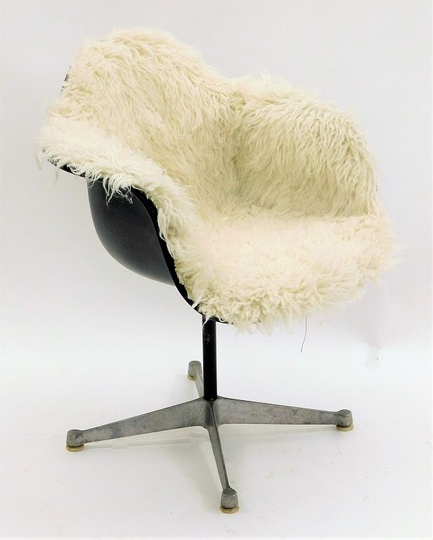 Appraisal: Herman Miller Flokati Fur Swivel Office Chair United States th