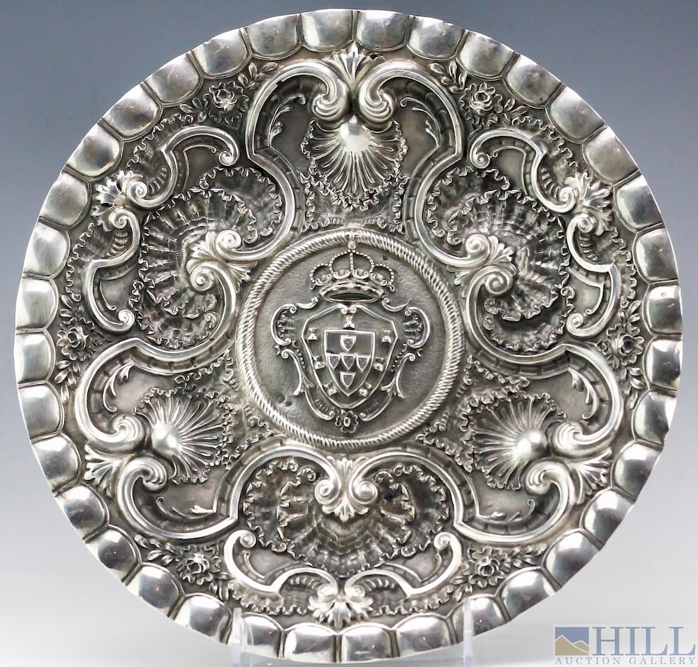 Appraisal: Joalheria Mouraq Portuguese Repousse Silver Dish Portuguese repousse fine silver